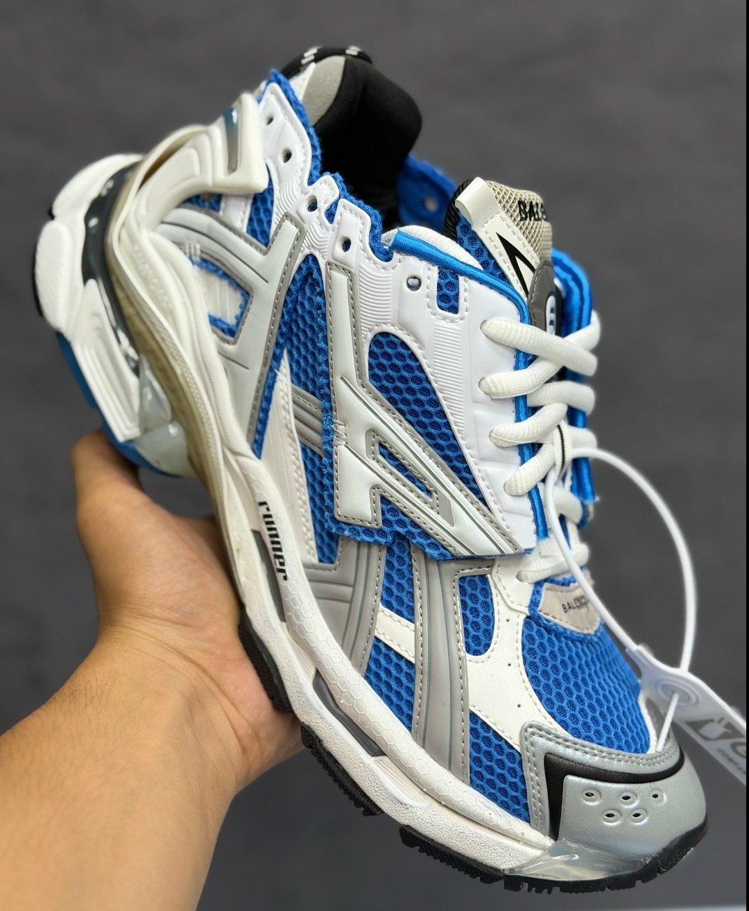 кроссовки balenciaga runner,кроссовки balenciaga,беговые кроссовки balenciaga синий,женские кроссовки balenciaga,кроссовки balenciaga runner серый/синий