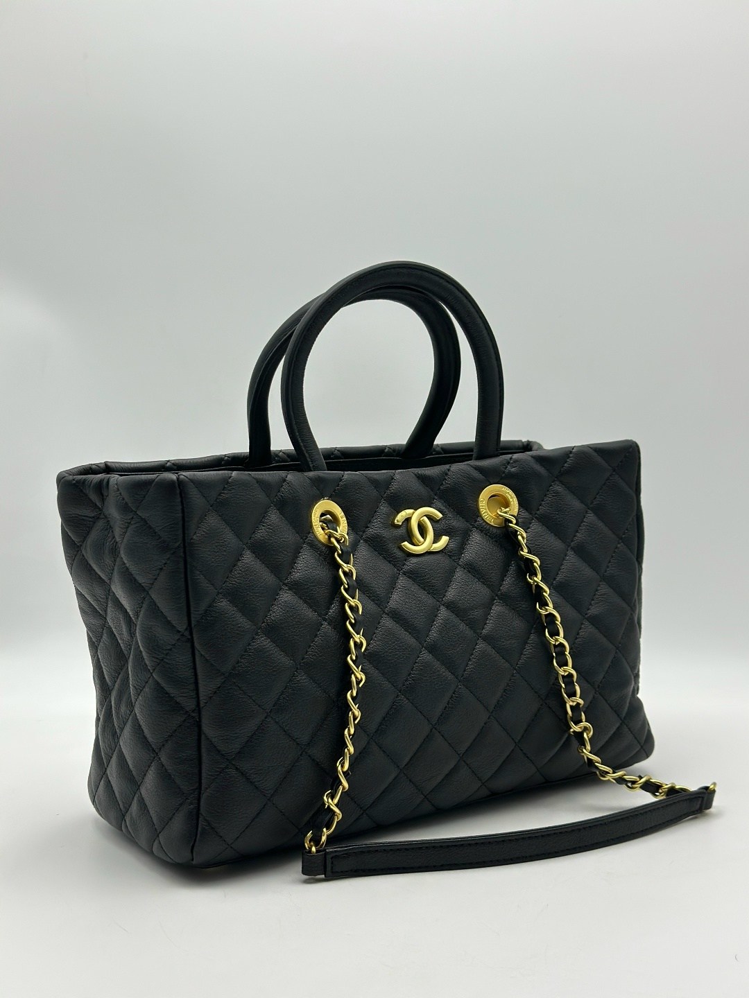 женская сумка chanel,chanel сумка,сумка шанель,модная сумка шанель,chanel шоппер кожа
