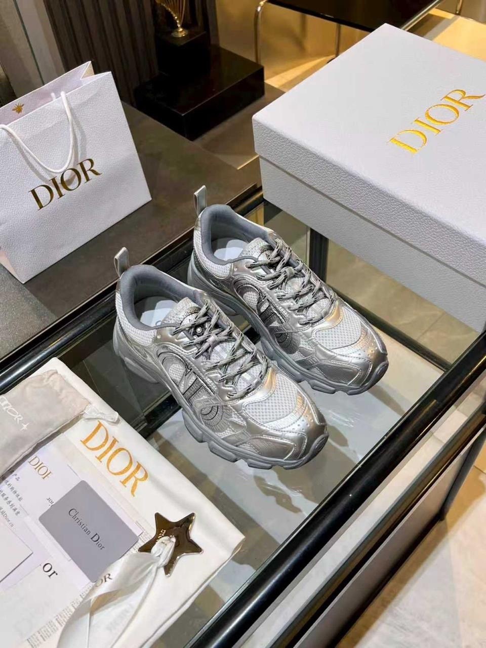 кроссовки dior,диор кроссовки,женские кроссовки dior chrono premium white grey,кроссовки christian dior,женские кроссовки