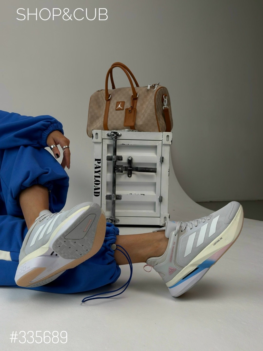 кроссовки adidas,кроссовки женские adidas,кроссовки,кроссовки женскиe,кроссовки мужские adidas