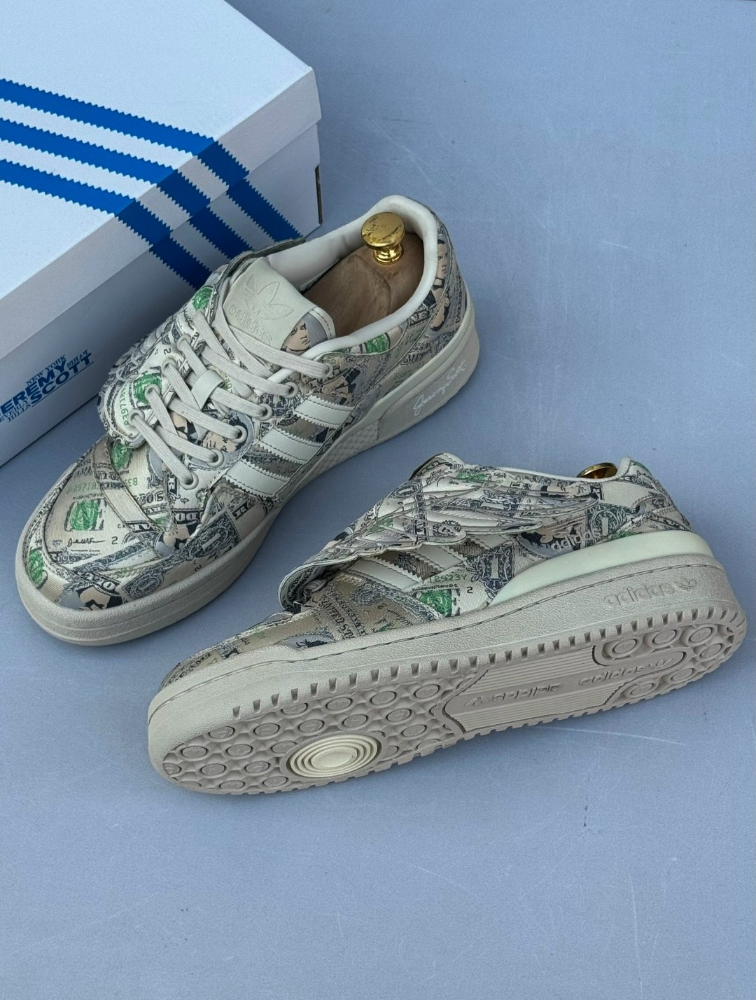 кроссовки,jeremy scott x adidas forum low wings 1.0 money,jeremy scott adidas,кроссовки adidas originals x jeremy scott forum wings money low,adidas jeremy scott money
