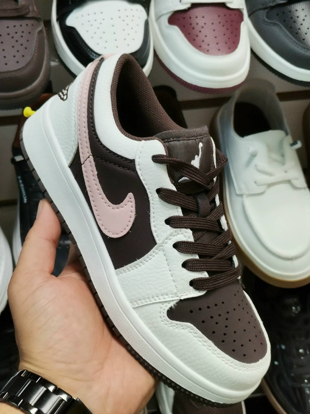 кроссовки,,кроссовки nike air jordan 1 low,air jordan 1 low triple white,белые кроссовки мужские