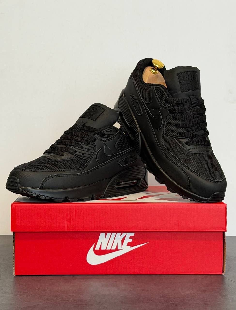 кроссовки nike air max 90 кожаные черные,кроссовки мужские nike air max 90,кроссовки nike air max 90,кроссовки nike air max,черные кроссовки nike air max 90