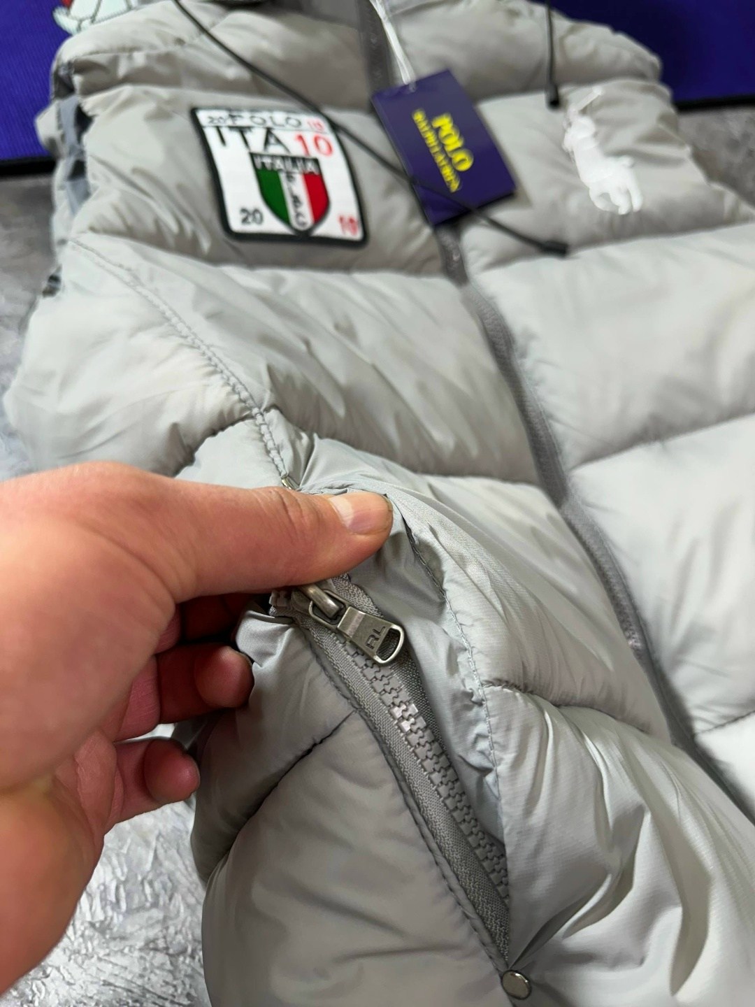 жилетка moncler,жилетка монклер,жилет,жилет мужской,двухсторонняя жилетка