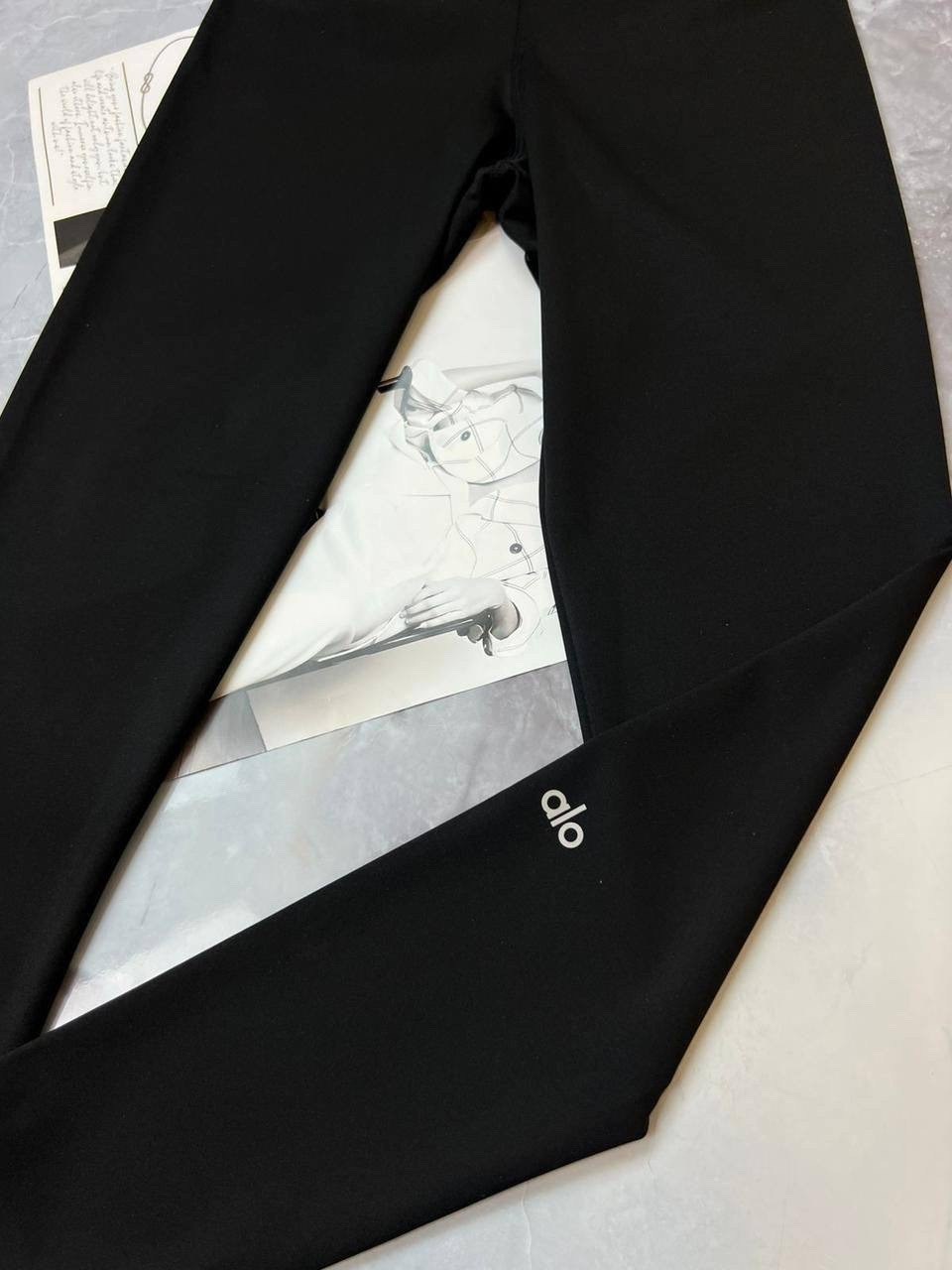 black leggings,девушки в леггинсах,одежда для фитнеса,workout leggings,legging