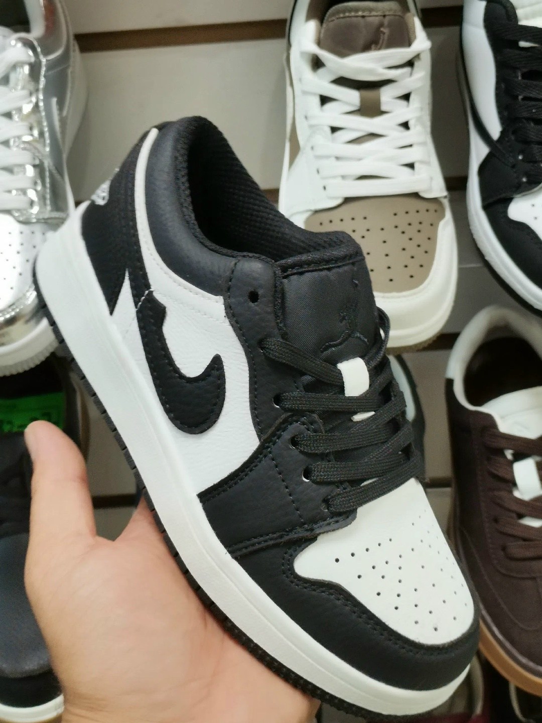 кроссовки,,кроссовки nike air jordan 1 low,air jordan 1 low triple white,белые кроссовки мужские