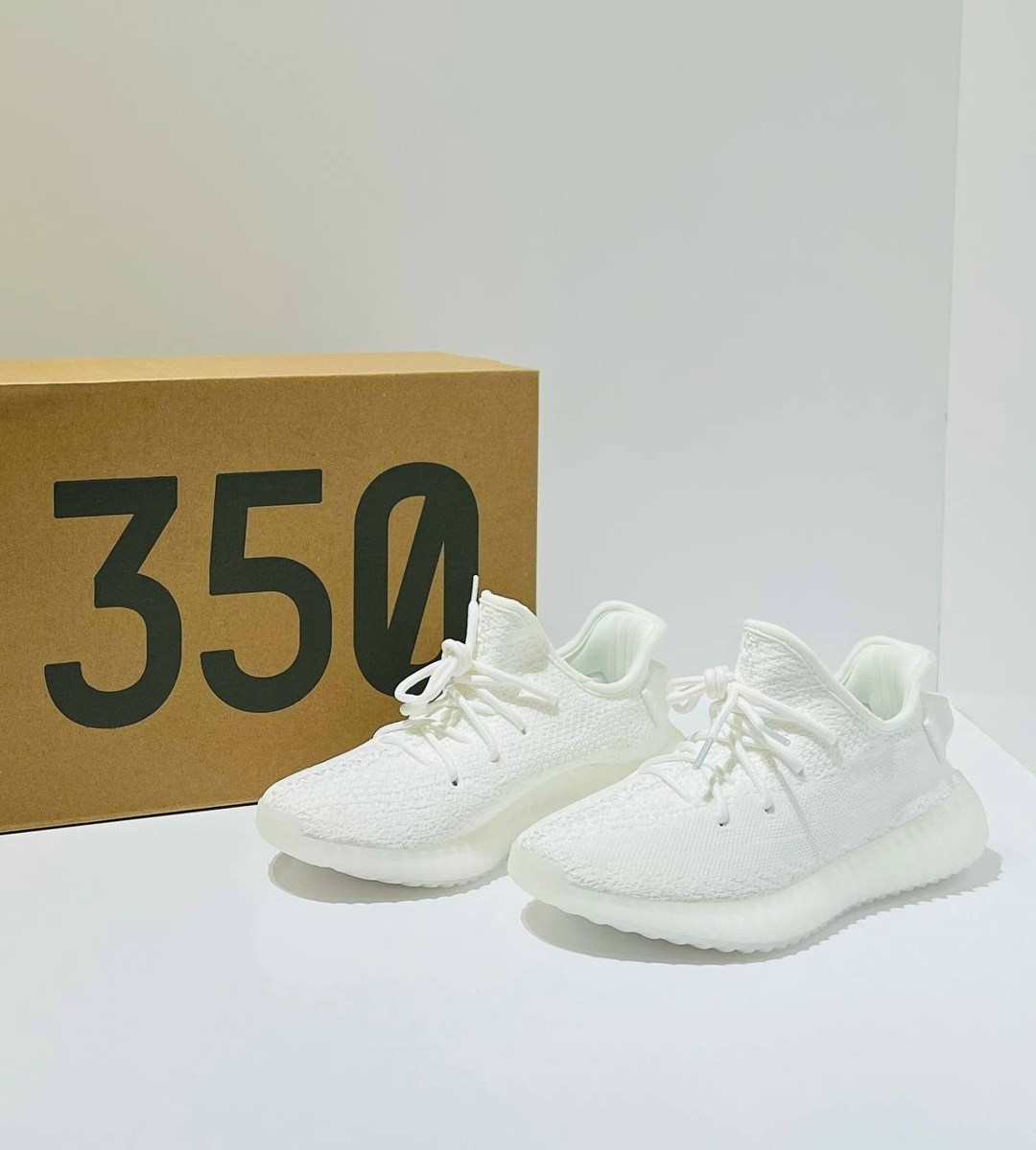 adidas yeezy boost 350 v 2,adidas yeezy boost,adidas yeezy boost 350 белые женские,кроссовки adidas yeezy boost 350,adidas yeezy boost 350