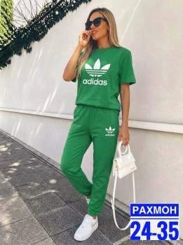 Костюм