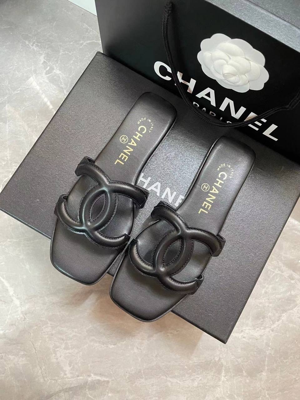 chanel шлепанцы женские,шлепанцы chanel,шлепанцы шанель черные,шлепки шанель,женские шлепанцы