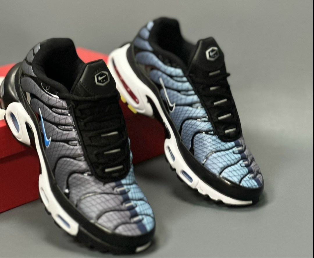 nike air max plus tn,кроссовки nike air max tn plus,nike air max plus og hyper blue 2026,nike air max plus og hyper blue,nike air max tn