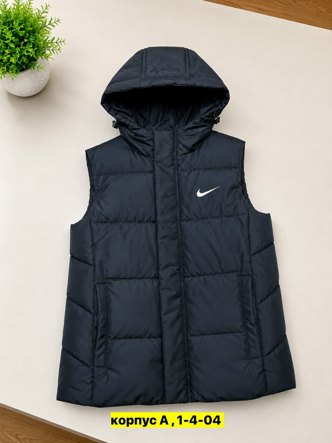 жилетка nike,жилетка мужская,жилет мужской,теплый жилет,жилетка теплая