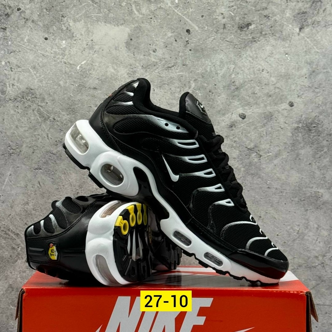 кроссовки nike air max plus tn,кроссовки мужские nike air max tn plus,nike air max tn plus,мужские кроссовки nike air max plus tn black silver green,nike air max plus