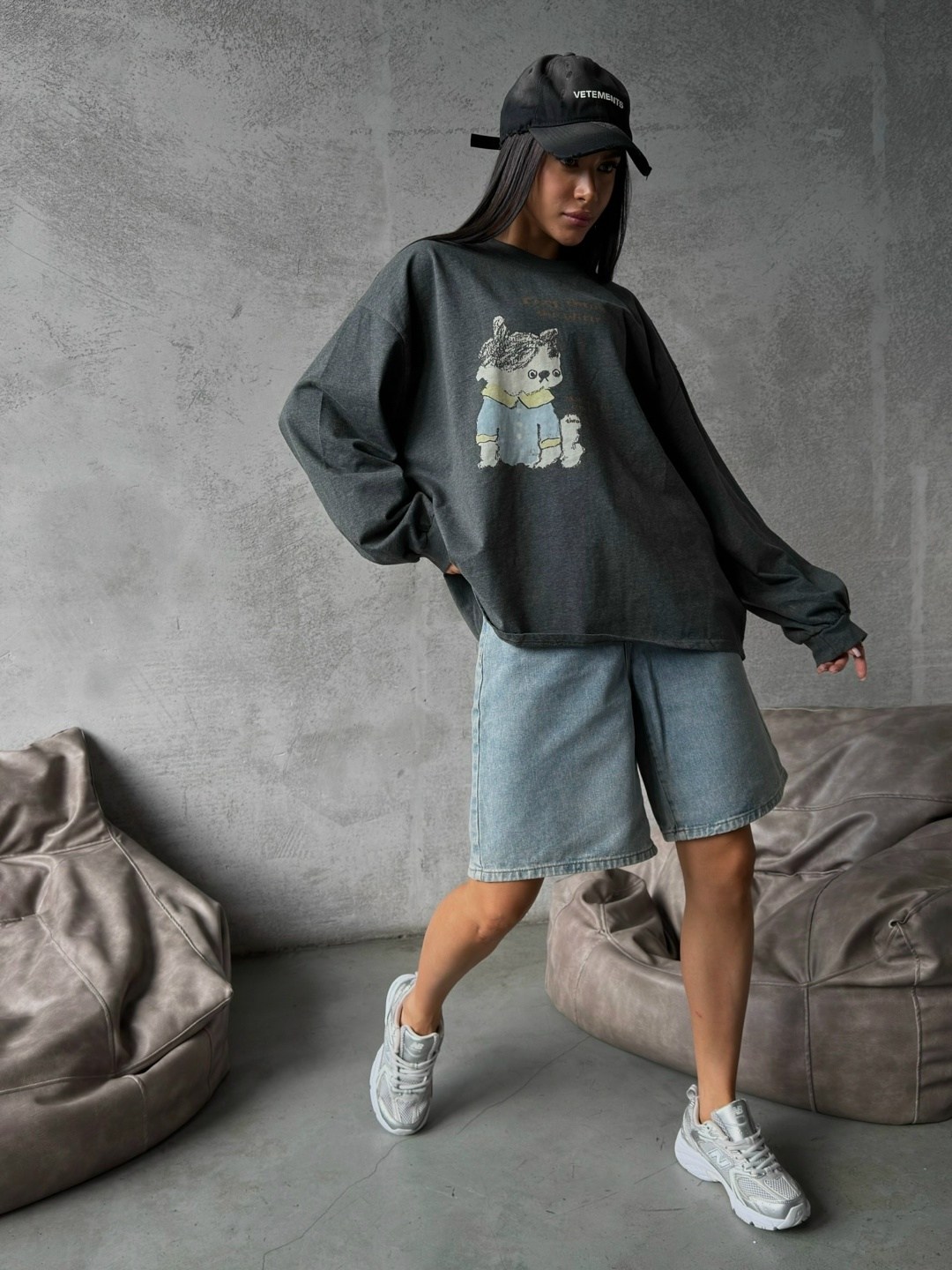 оверсайз свитшот,cвитшот оверсайз с принтом,лонгслив оверсайз с принтом,стильный свитшот,лонгслив женская оверсайз