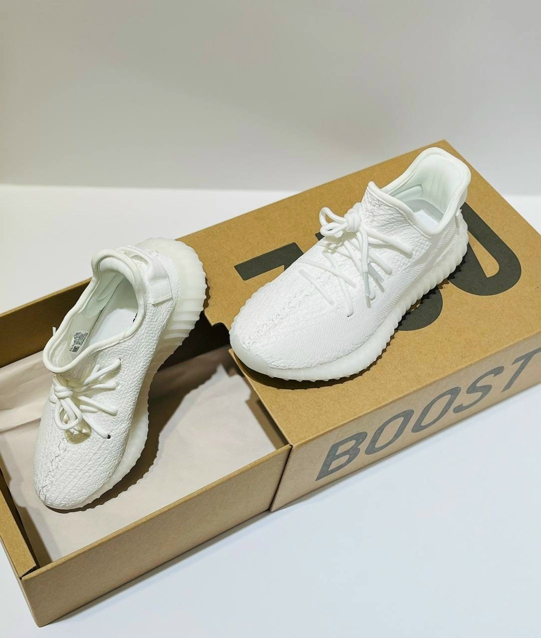 adidas yeezy boost 350 v 2,adidas yeezy boost,adidas yeezy boost 350 белые женские,кроссовки adidas yeezy boost 350,adidas yeezy boost 350