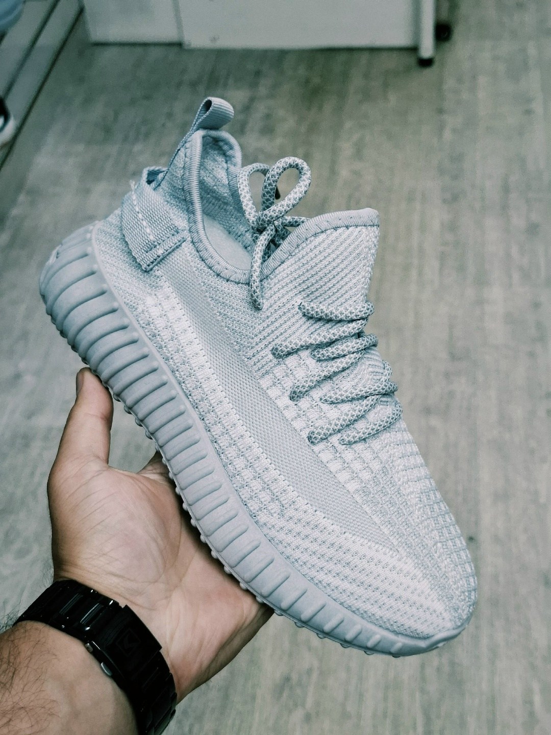 кроссовки мужские yeezy boost 350,,изики кроссовки,кроссовки тряпочные,кроссовки изи