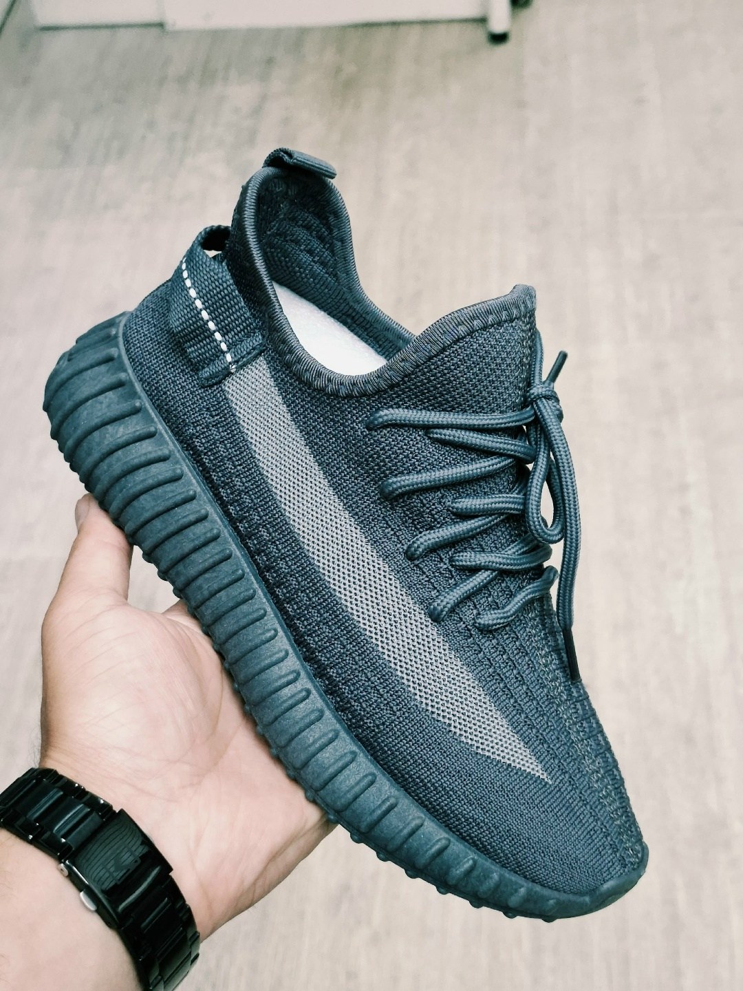 кроссовки мужские yeezy boost 350,,изики кроссовки,кроссовки тряпочные,кроссовки изи