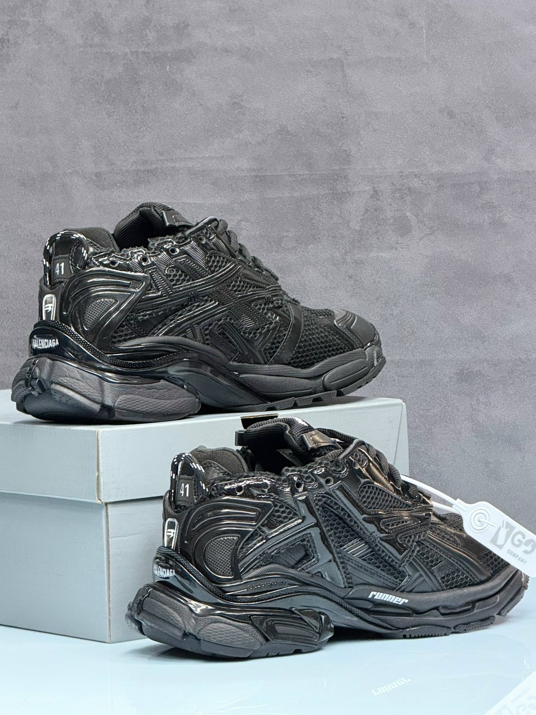 беговые кроссовки balenciaga черный,мужские кроссовки balenciaga runner черные,кроссовки balenciaga runner,кроссовки balenciaga,balenciaga черные кроссовки