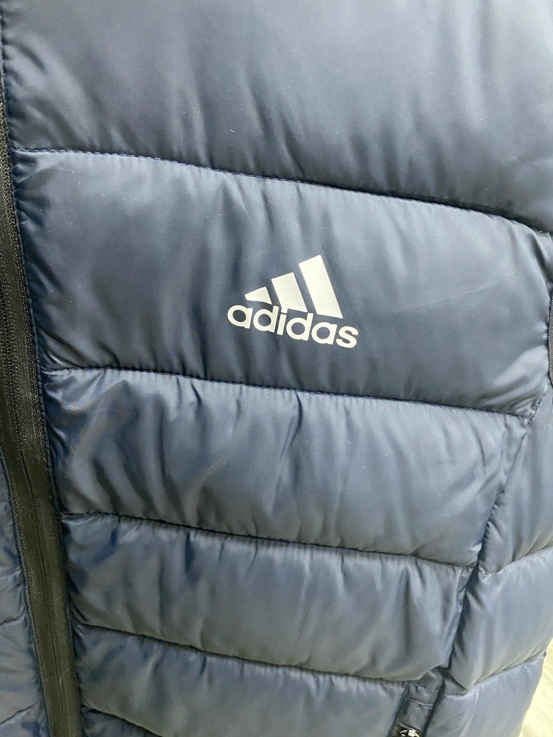 жилет adidas,жилет утепленный adidas,жилетка мужская adidas,жилет adidas sportswear adidas,жилетка adidas