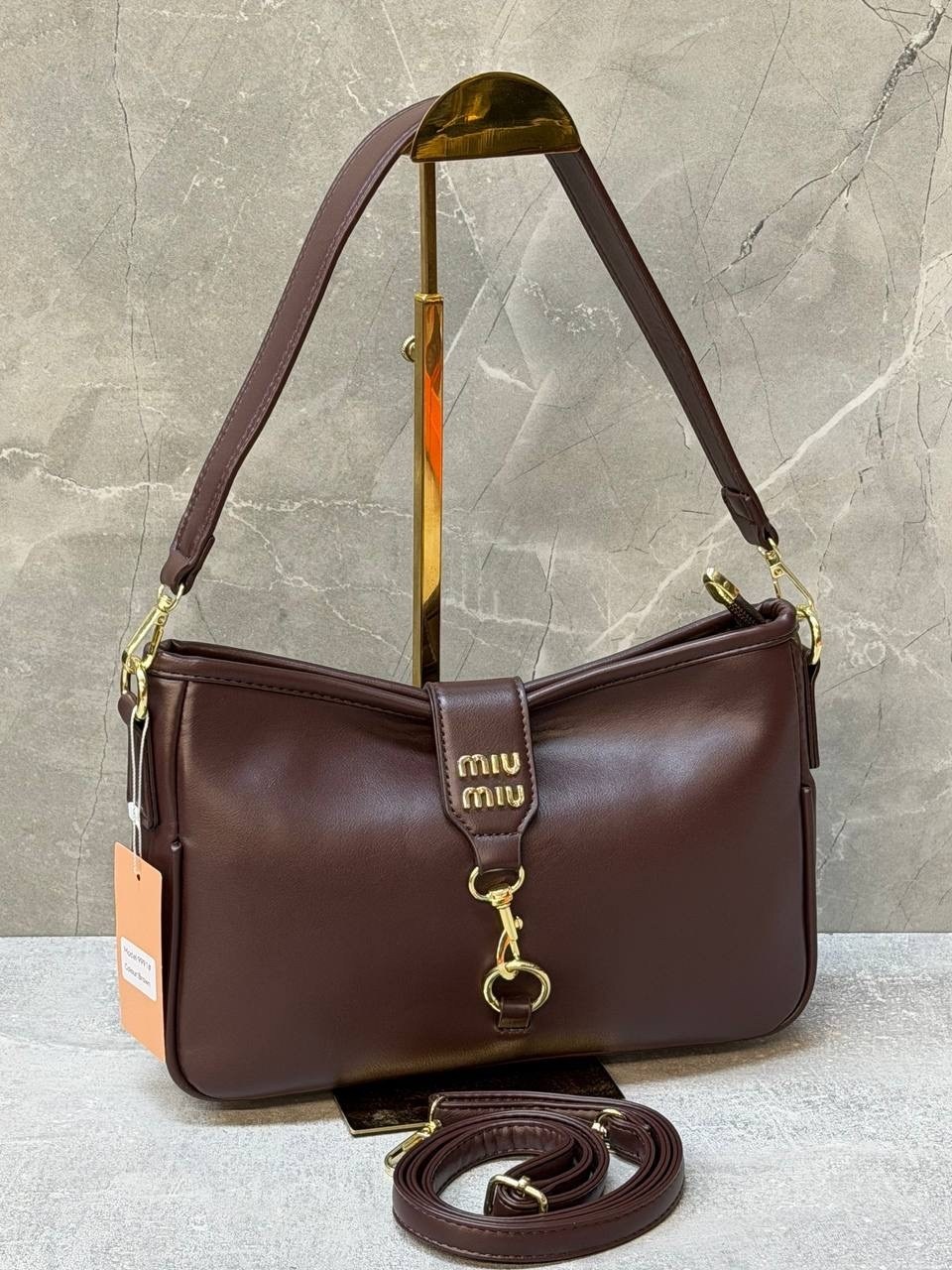 сумка miu miu,сумка miu miu на плечо,сумка миу миу,сумка женская miu miu,сумка