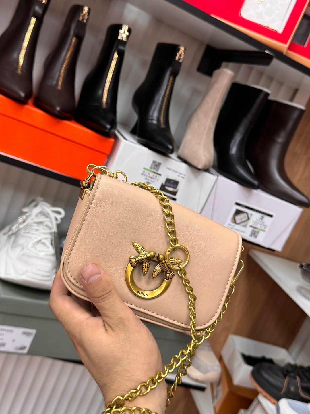 сумка pinko,сумка pinko белая,пинко белая сумка,pinko сумка через плечо love mini белый,женская сумка pinko