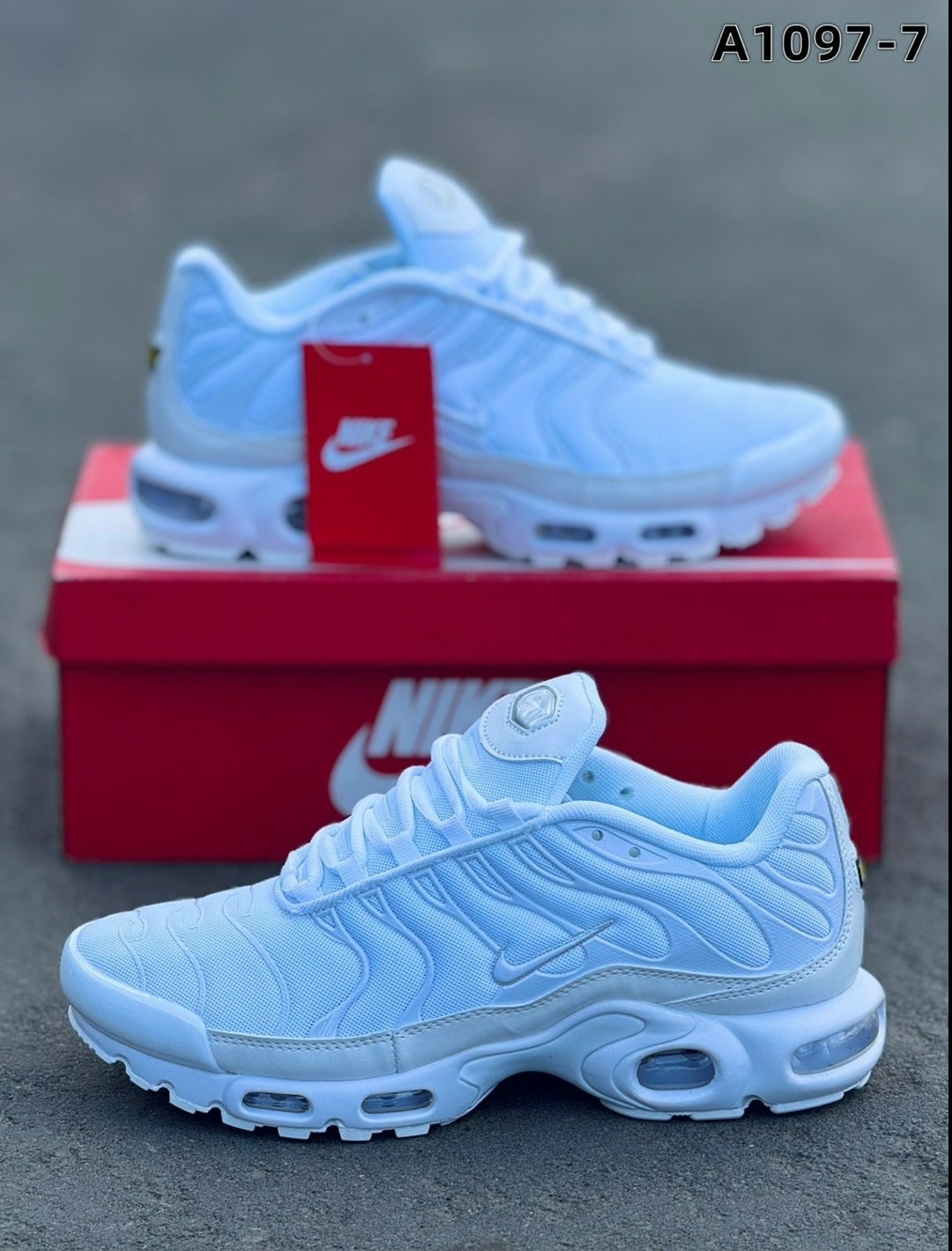 кроссовки,nike air max plus,nike air max plus tn,кроссовки nike air max tn plus,nike air max plus tn blue white