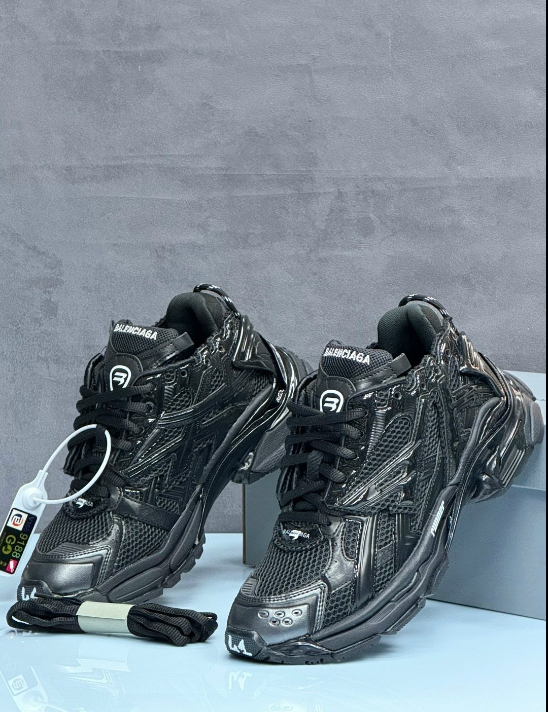 беговые кроссовки balenciaga черный,мужские кроссовки balenciaga runner черные,кроссовки balenciaga runner,кроссовки balenciaga,balenciaga черные кроссовки