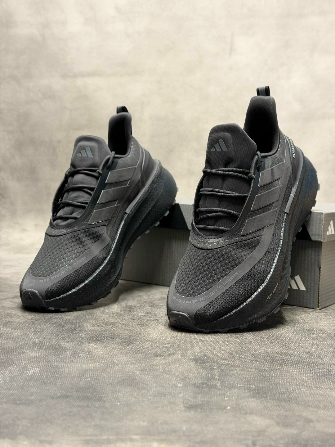 кроссовки adidas,кроссовки мужские adidas,кроссовки adidas ultraboost,кроссовки adidas ultraboost light,черные кроссовки adidas