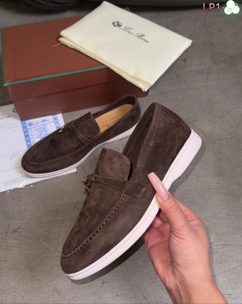 ,лоферы женские loro piana,замшевые лоферы loro piana,лоферы loro piana,loro piana лоферы женские замшевые