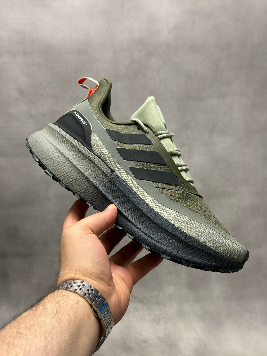 кроссовки adidas,кроссовки мужские adidas,кроссовки adidas ultraboost,кроссовки adidas ultraboost light,черные кроссовки adidas