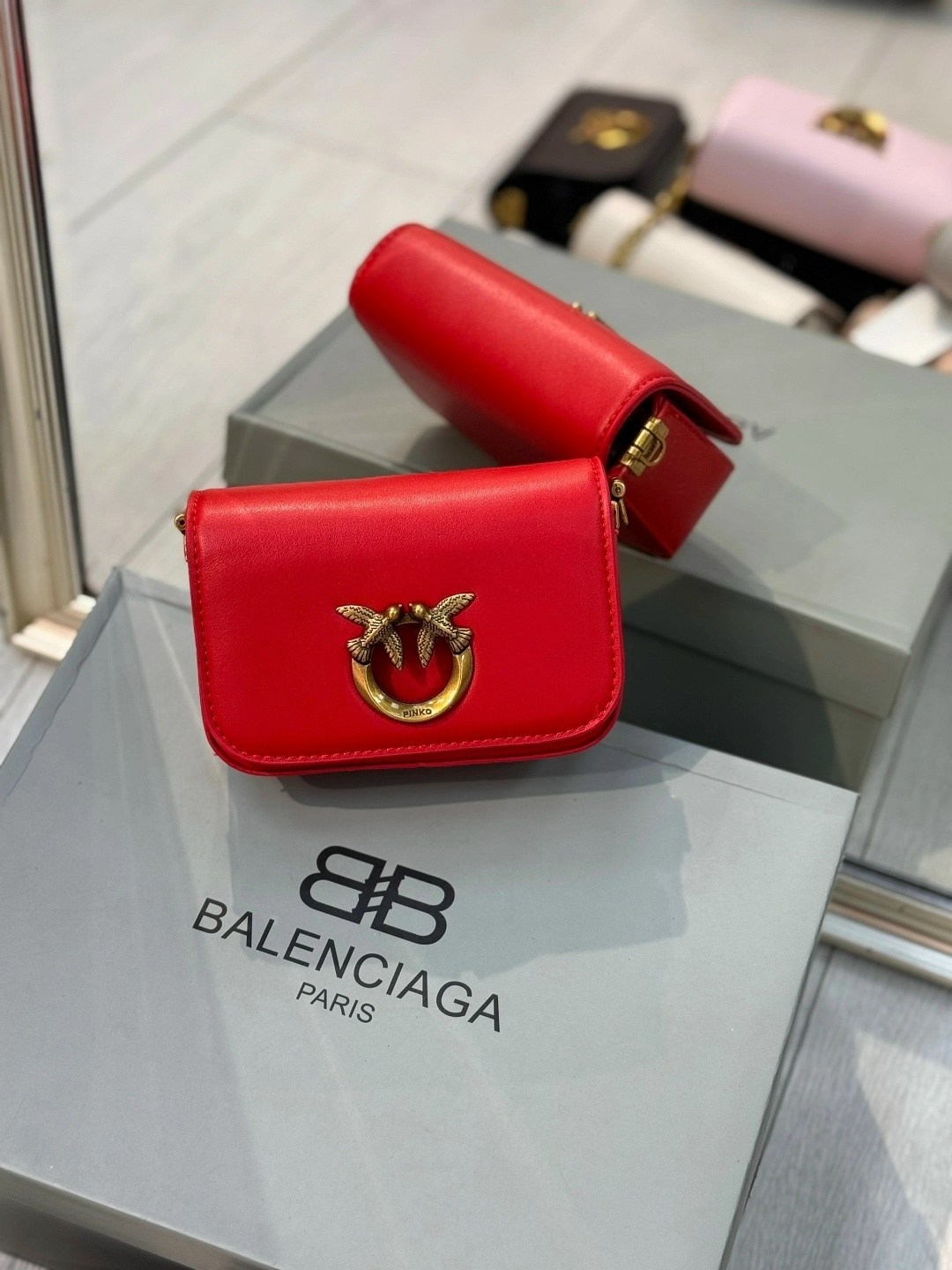 сумка pinko,сумка pinko белая,пинко белая сумка,pinko сумка через плечо love mini белый,женская сумка pinko
