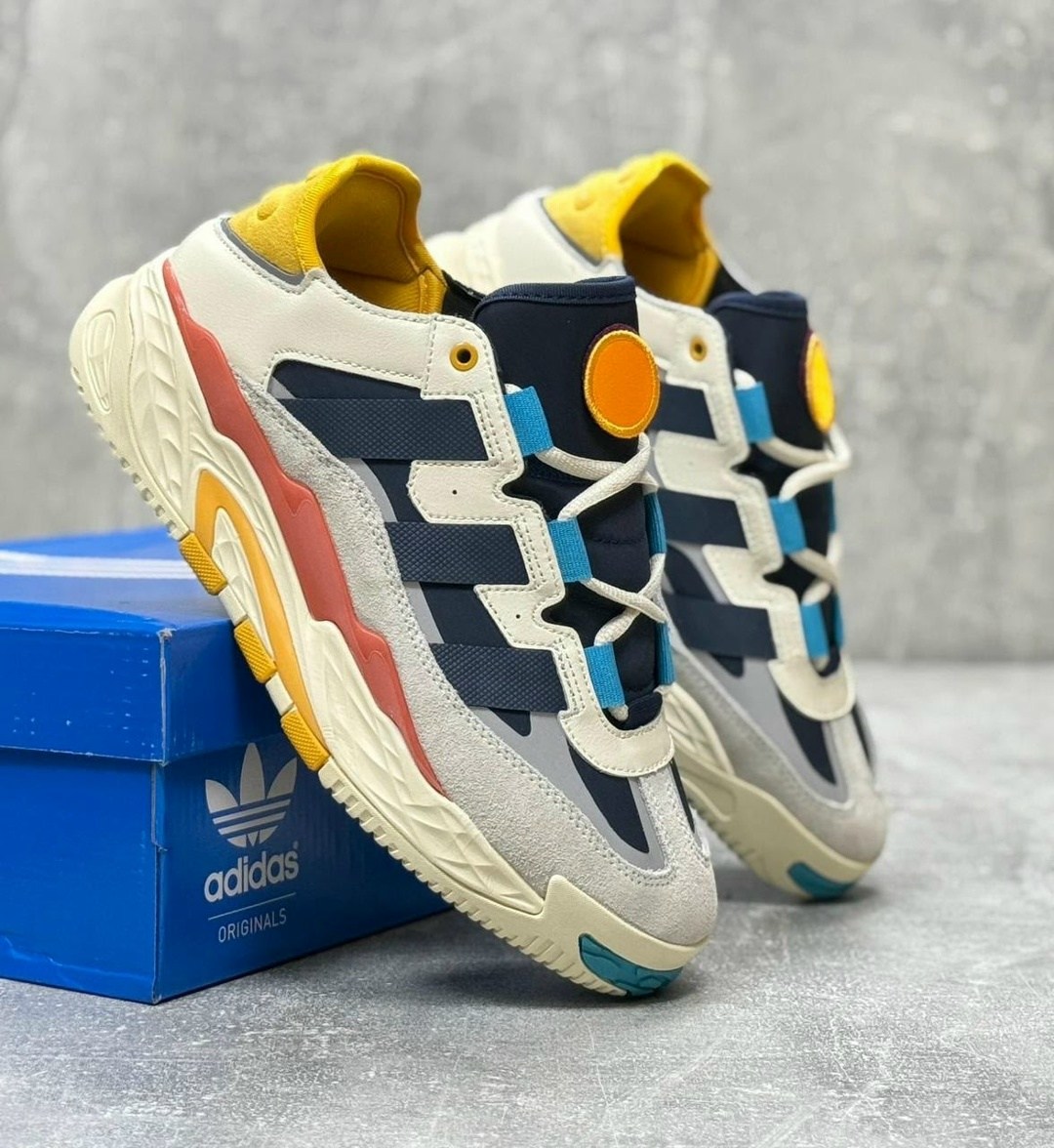кроссовки adidas,кроссовки,кроссовки adidas niteball,кроссовки adidas ozweego,кроссовки оригинал