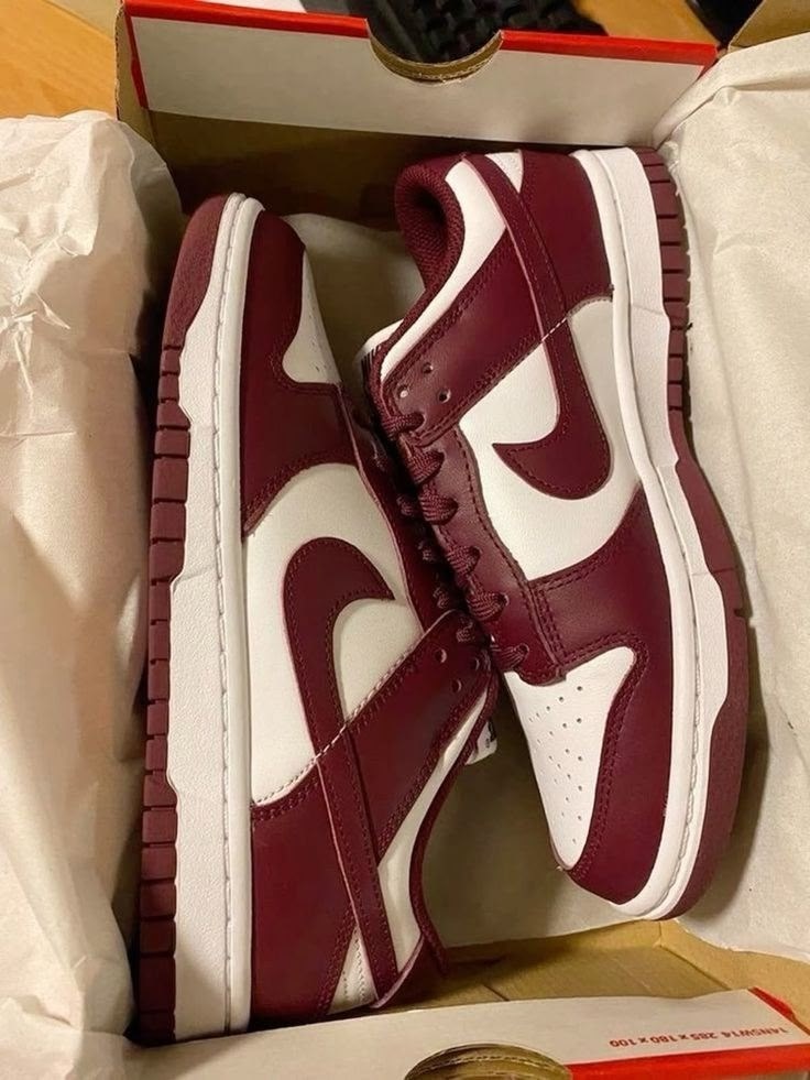 nike dunk low 'bordeaux',nike dunk low,бордовые найки,nike dunk low team red,кроссовки