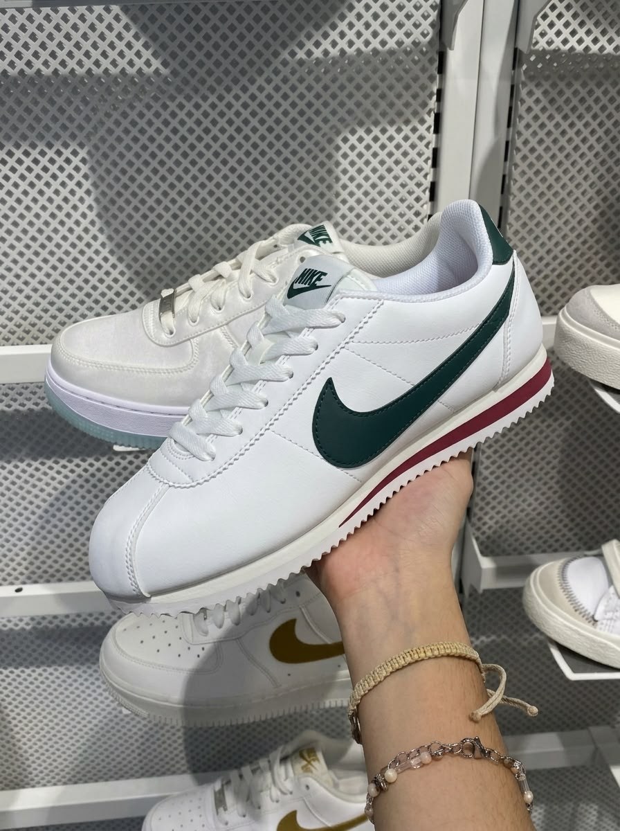 nike cortez classic,кроссовки nike cortez,cortez nike,nike cortez white with green,nike cortez basic