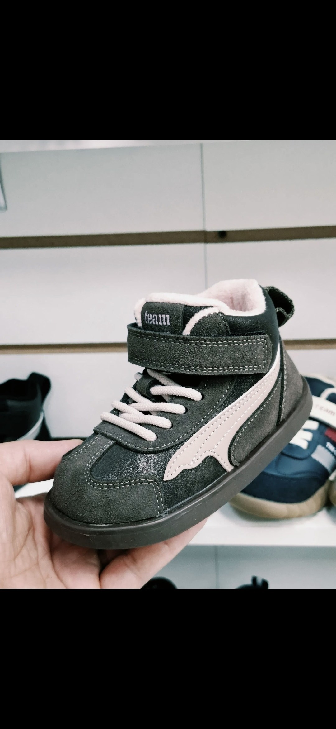,кроссовки puma,кроссовки puma rebound,высокие молодежные кроссовки puma rebound joy для мальчиков,puma rebound
