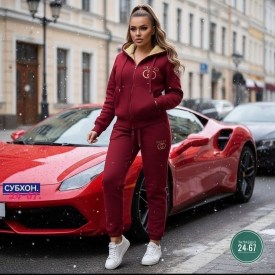 Костюм