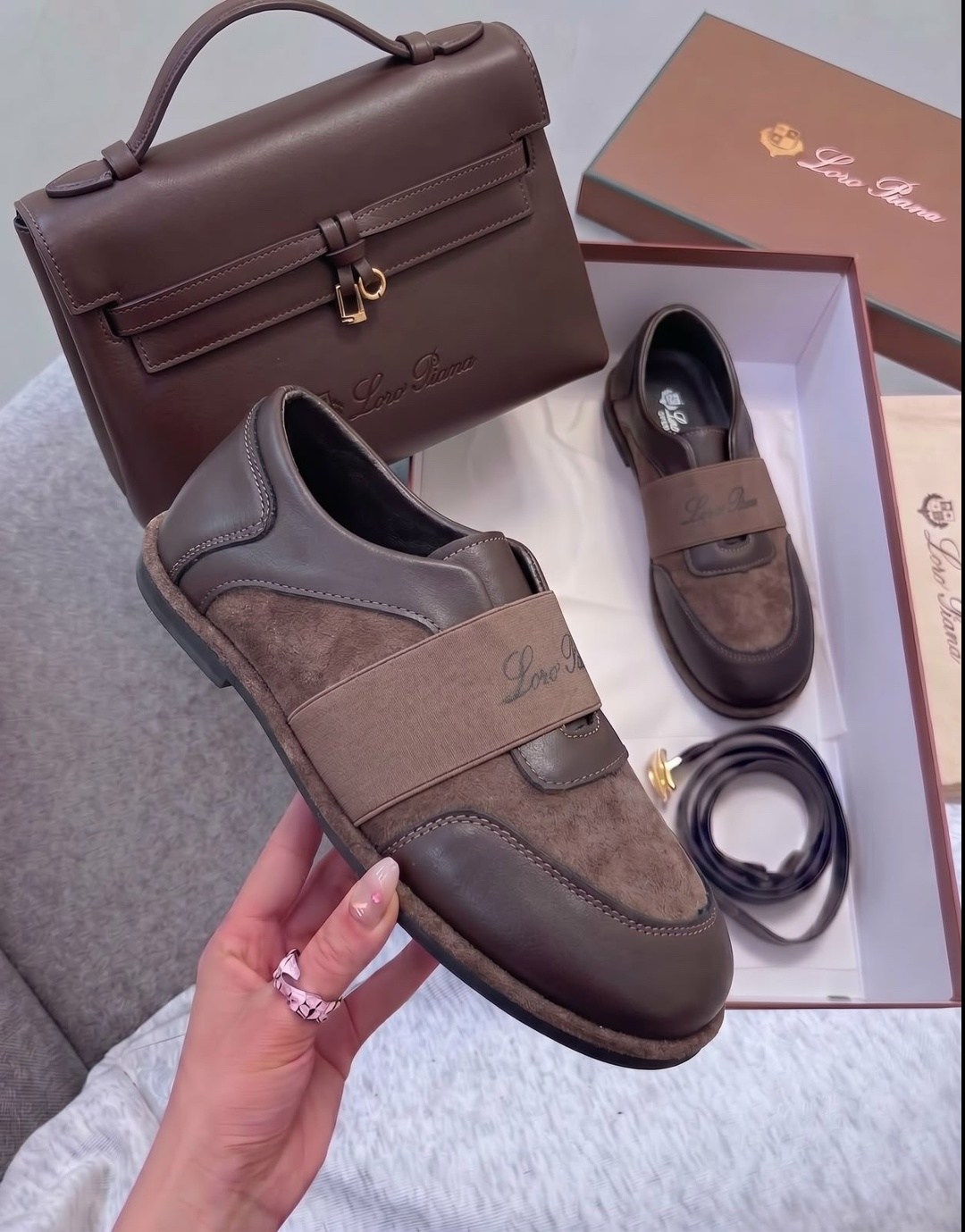 ,лоферы loro piana,женские лоферы loro piana,лоферы женские,замшевые лоферы