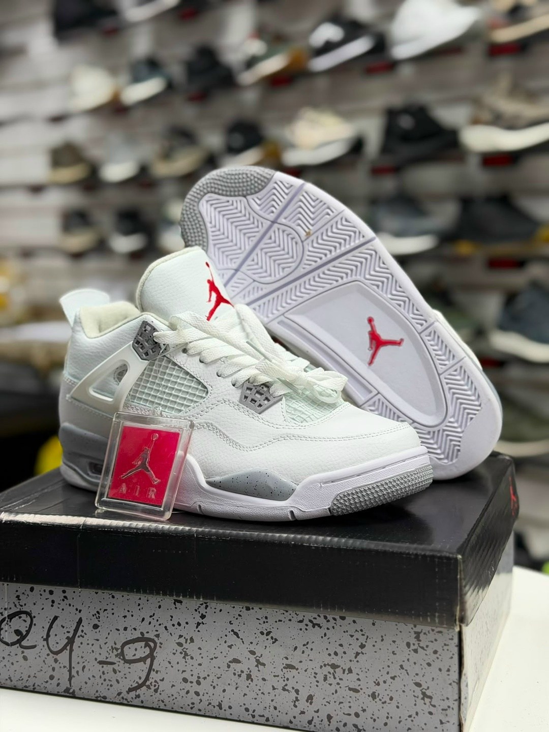 nike air jordan 4 retro,nike air jordan 4 retro white green aq3816-163,air jordan 4,баскетбольная ,nike air jordan 4