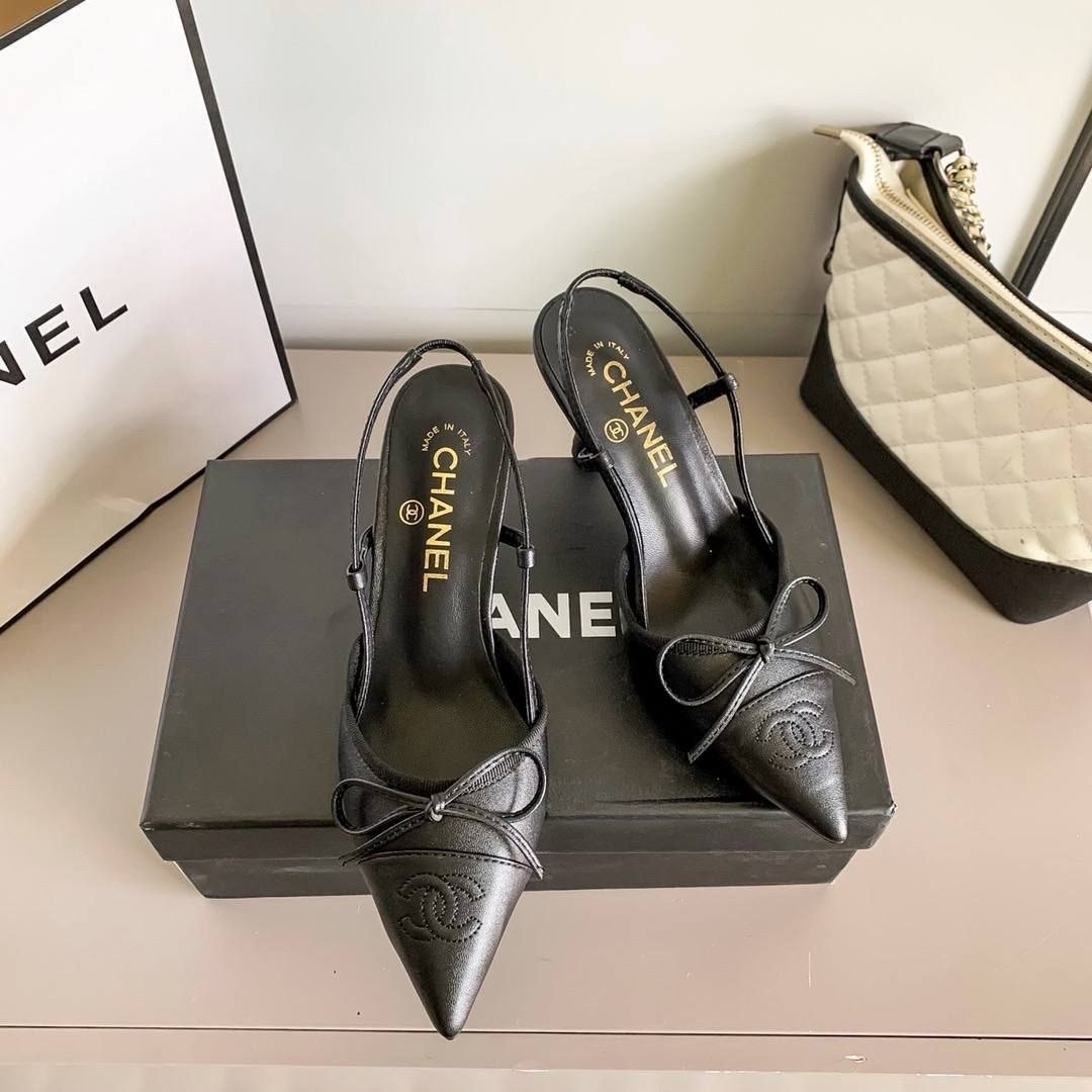 босоножки шанель бежевые,туфли chanel,босоножки chanel,босоножки шанель,черно бежевые туфли шанель