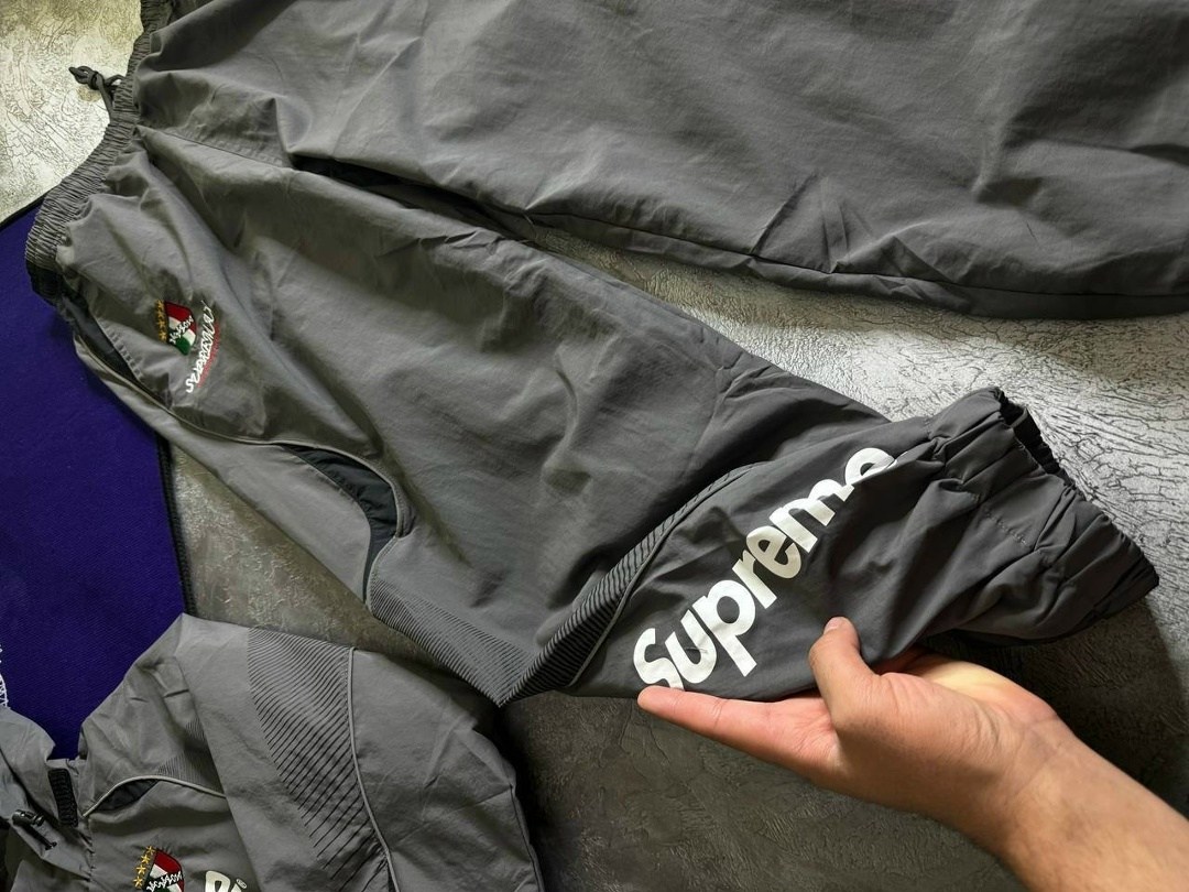 спортивные костюм,спортивный костюм umbro supreme,supreme supreme,supreme x,supreme