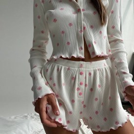 Костюм