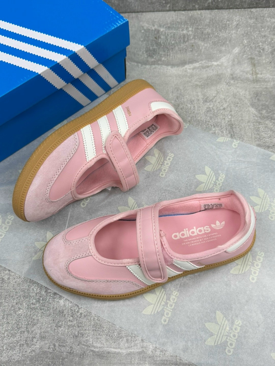 ,балетки adidas,adidas samba jane,кроссовки adidas,кроссовки adidas samba