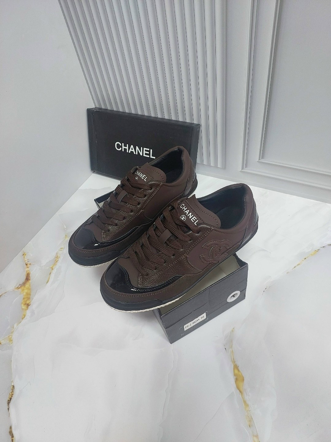 женские кроссовки chanel,кроссовки chanel,женские кеды chanel,кеды chanel,кроссовки кожаные chanel