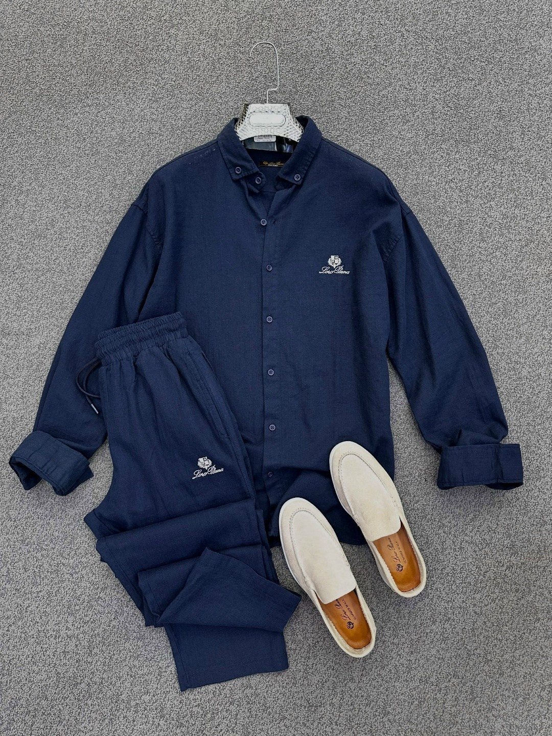спортивный костюм loro piana,костюм loro piana,спортивный костюм мужской модный из микровельвета коричневого цвета,мужская мода,спортивный костюм мужской