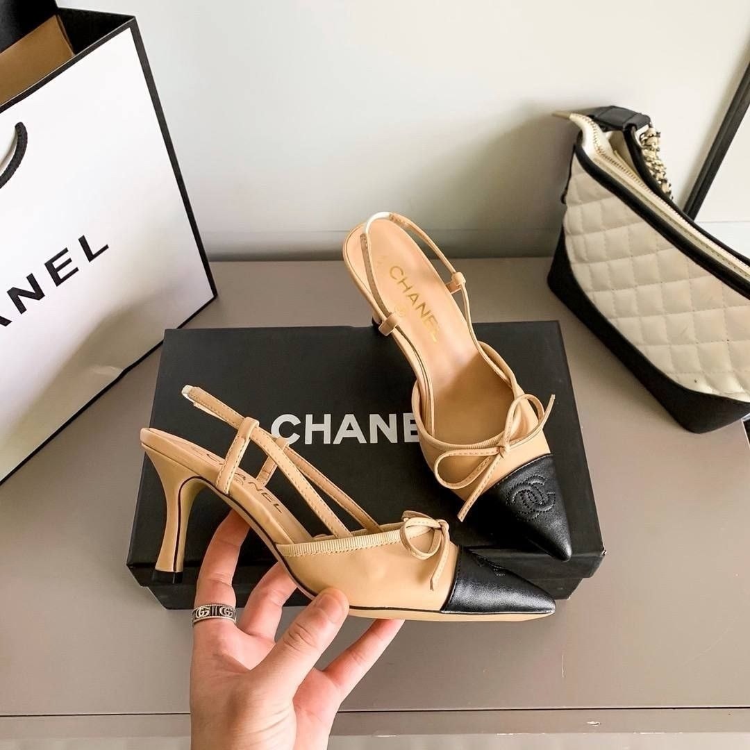 босоножки шанель бежевые,туфли chanel,босоножки chanel,босоножки шанель,черно бежевые туфли шанель