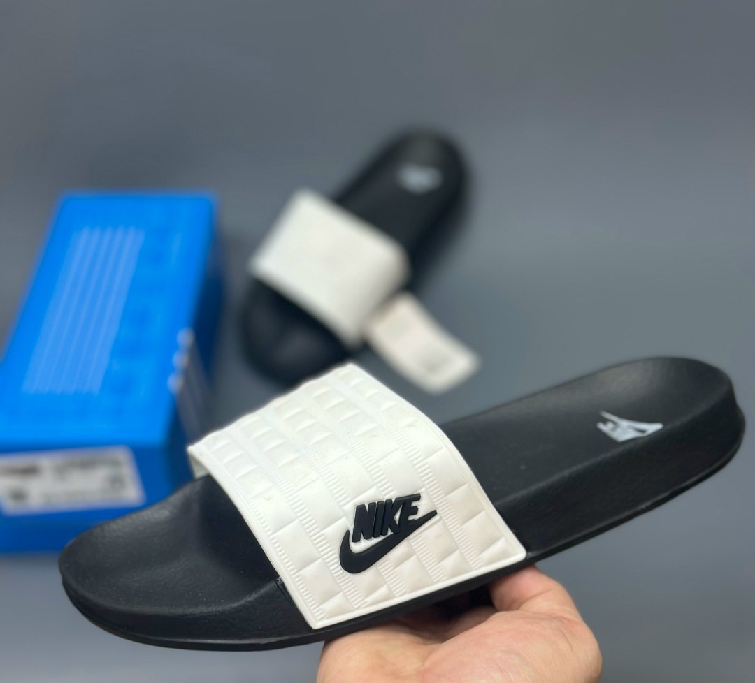шлепки найк 2026,белые шлепанцы nike benassi,шлепанцы nike,шлепанцы найк,шлепки мужские