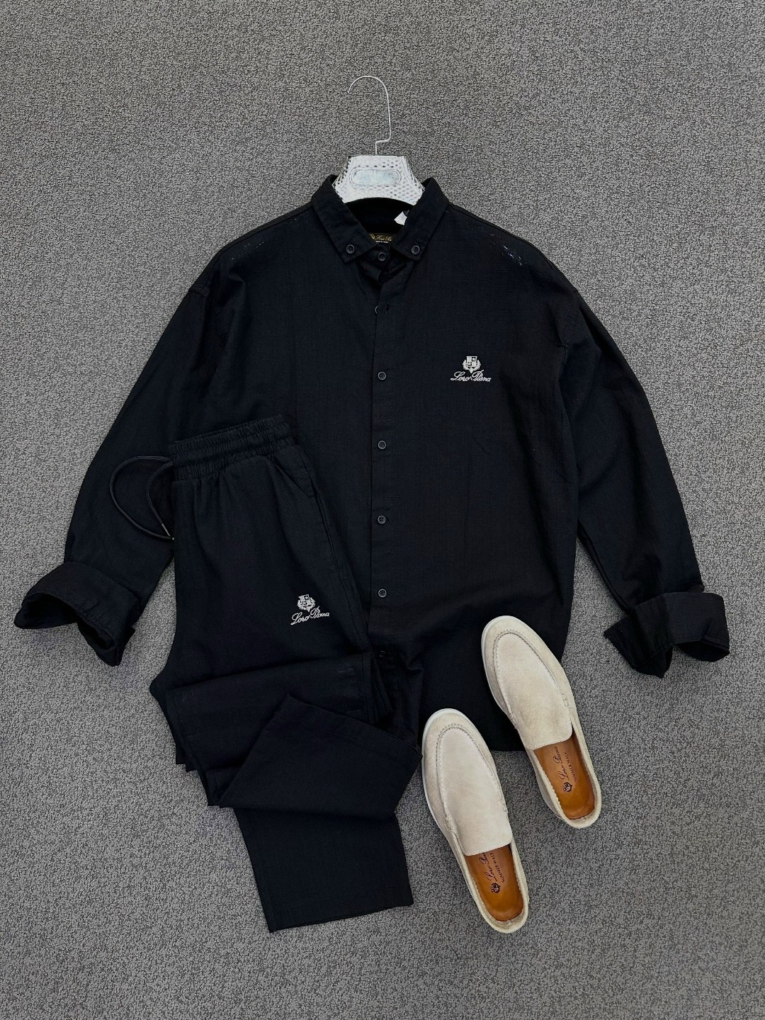 спортивный костюм loro piana,костюм loro piana,спортивный костюм мужской модный из микровельвета коричневого цвета,мужская мода,спортивный костюм мужской