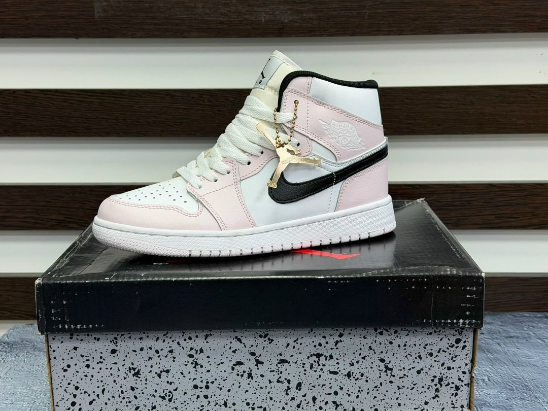 air jordan 1 retro high og university blue,кроссовки nike air jordan 1 retro high,кроссовки nike air jordan 1,кроссовки nike air jordan,nike air jordan 1