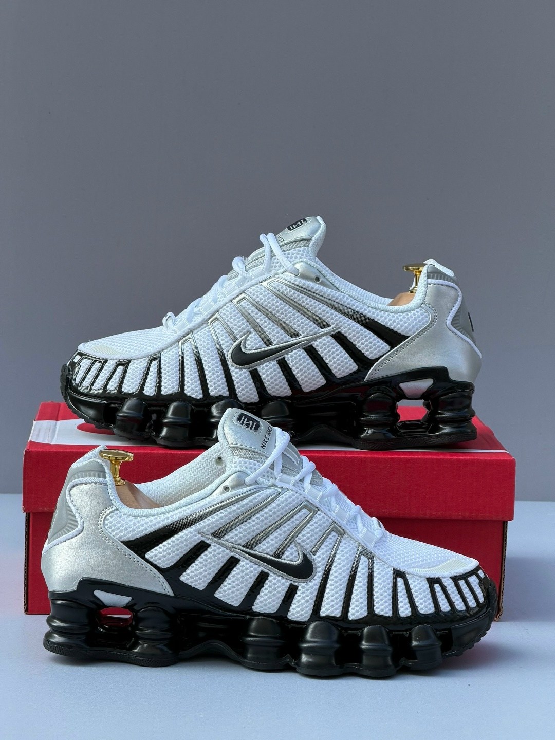 nike shox tl white metallic silver,кроссовки nike shox tl,кроссовки nike,nike shox,кроссовки мужской nike