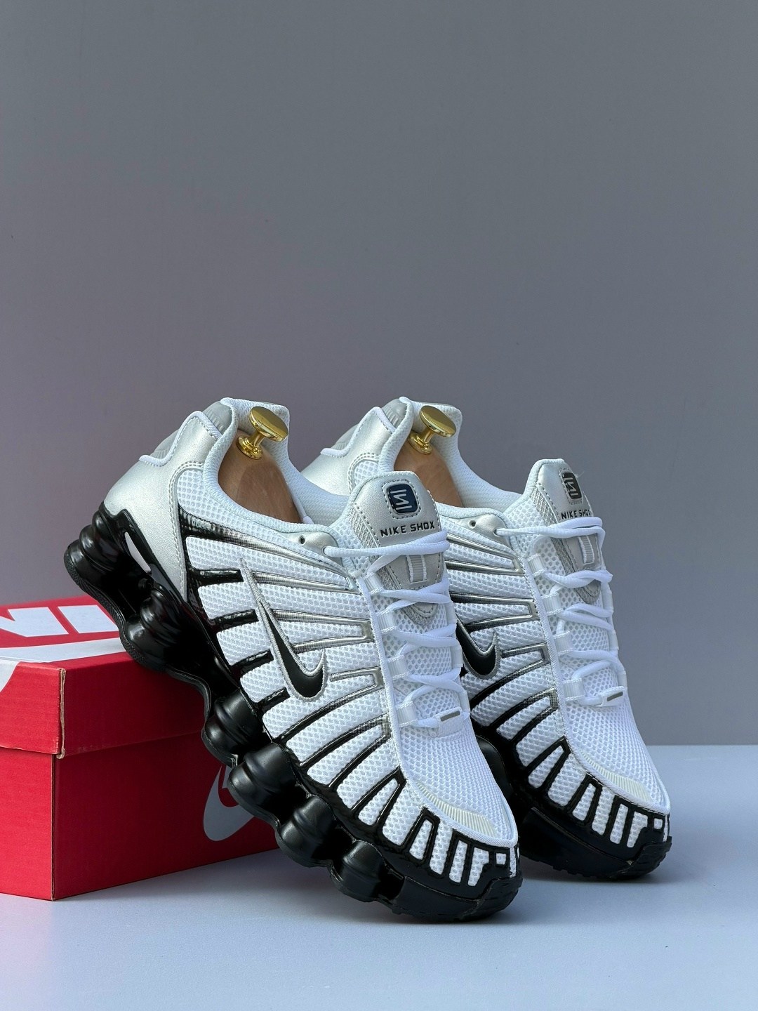 nike shox tl white metallic silver,кроссовки nike shox tl,кроссовки nike,nike shox,кроссовки мужской nike
