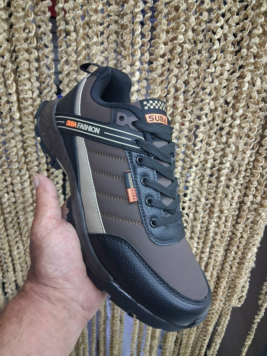 кроссовки,мужской кроссовки,мужская  кроссовки,мужские кроссовки adidas,спортивные кроссовки